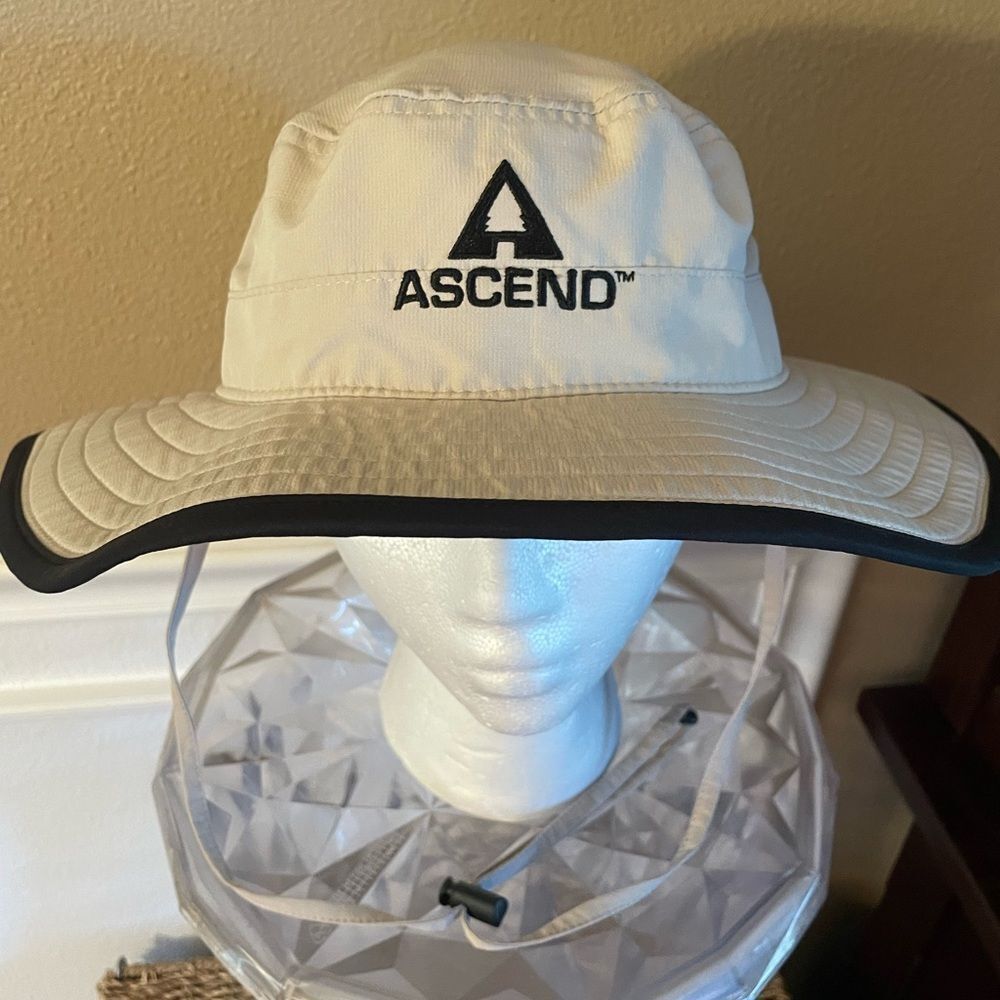 Ascend Men’s Tan and Black OSFM Bucket Hat